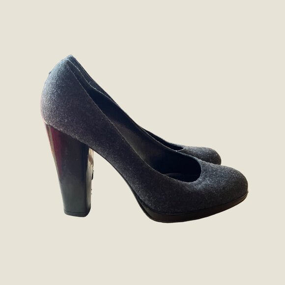 Stuart Weitzman Size 7M Gray Wool Platform Block Heels RESOLED - Picture 3 of 10